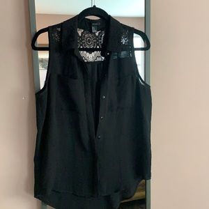 Black button up tank